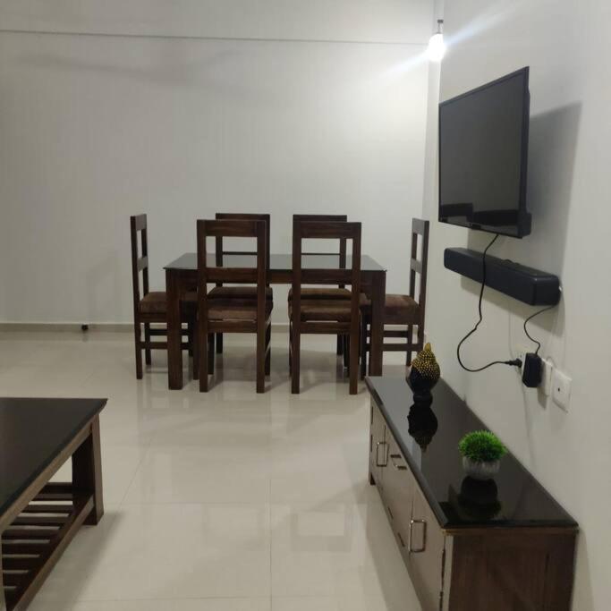 Kivi'S Kozy 2Bhk Luxurious Apartment Goa By Leela Homes Arpora Ngoại thất bức ảnh