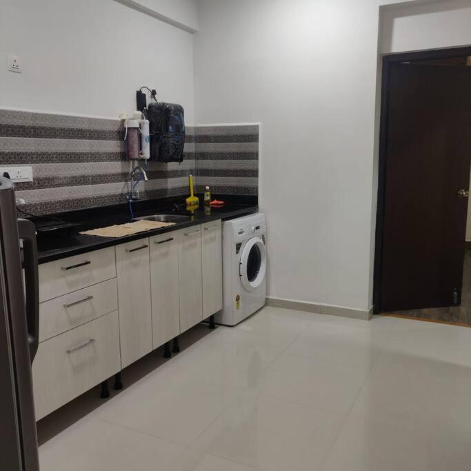 Kivi'S Kozy 2Bhk Luxurious Apartment Goa By Leela Homes Arpora Ngoại thất bức ảnh