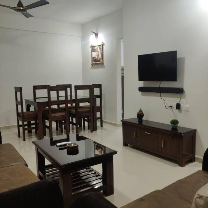 Kivi'S Kozy 2Bhk Luxurious Apartment Goa By Leela Homes Arpora Ngoại thất bức ảnh